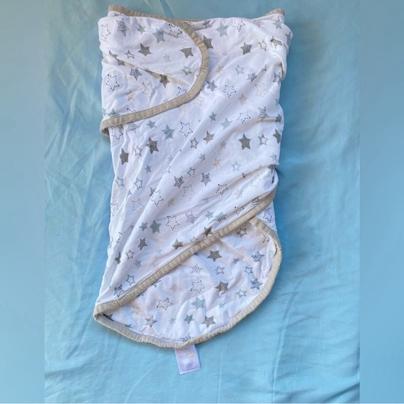 BUNDLE  4 Sleep sacks Excellent condition. SWADDLER STYLE COZY NB - 3 month - Picture 5 of 11